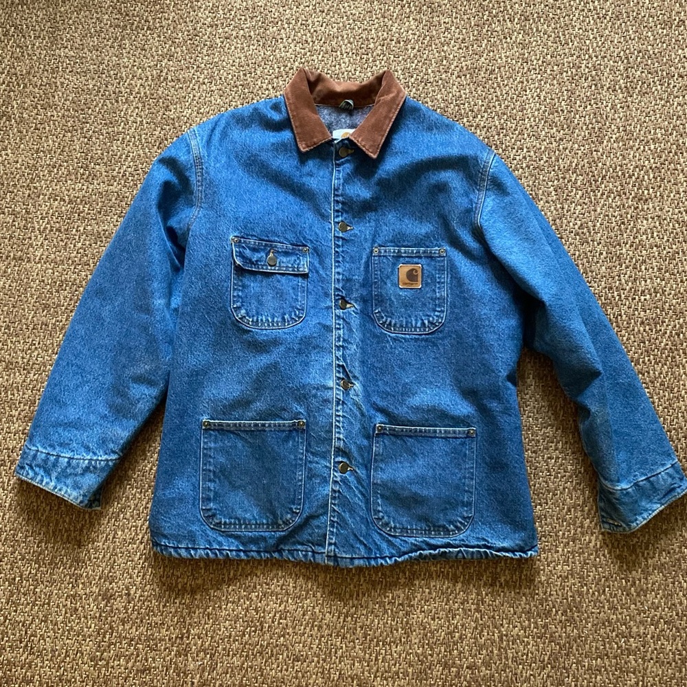 Vintage Carhartt denim chore barn coat C59 DST. Size large regular.